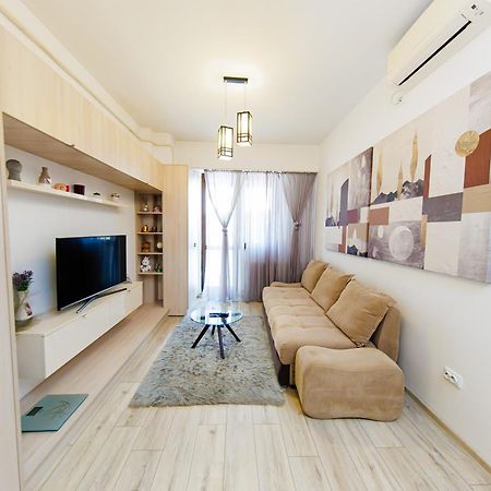 Studios & Apartments Palas By Glam Apartments Iasi Extérieur photo