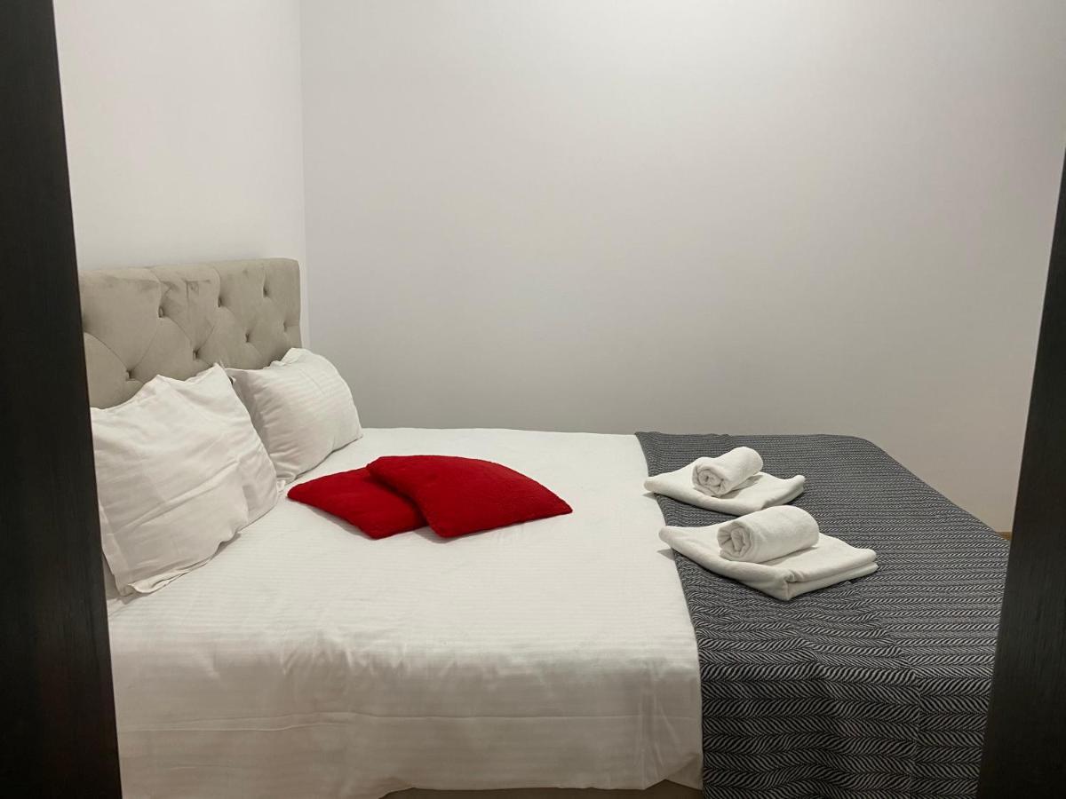 Studios & Apartments Palas By Glam Apartments Iasi Extérieur photo