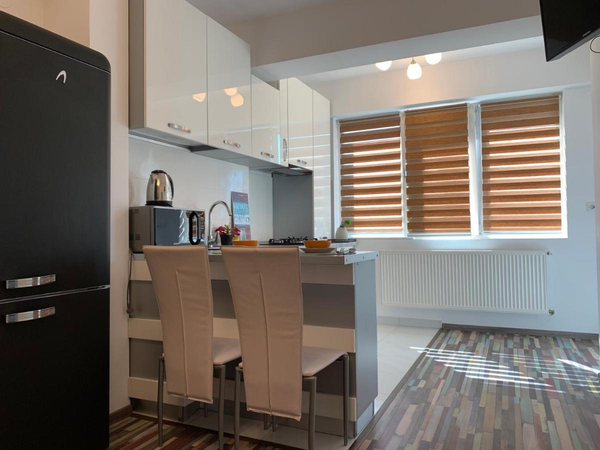 Studios & Apartments Palas By Glam Apartments Iasi Extérieur photo