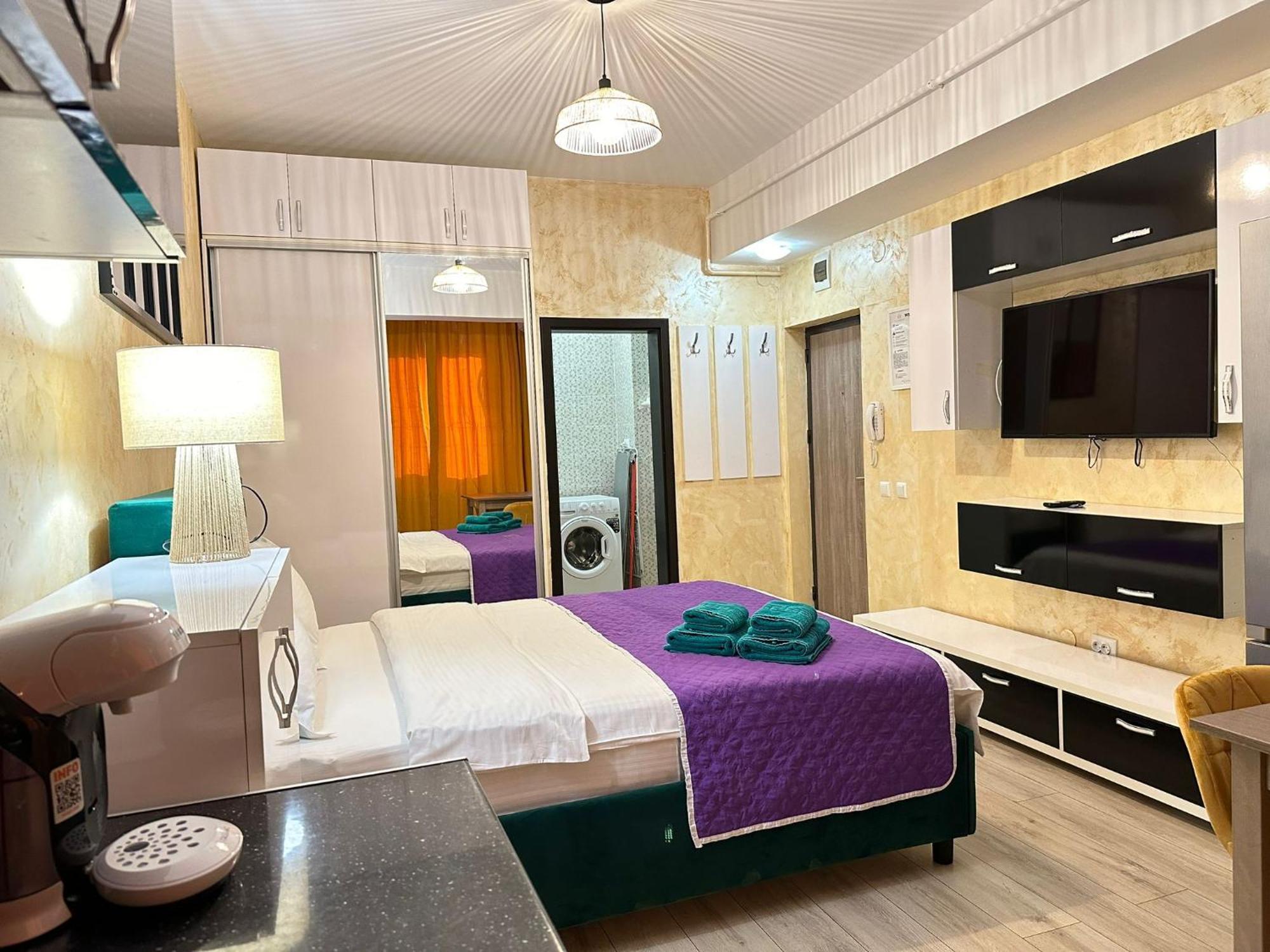 Studios & Apartments Palas By Glam Apartments Iasi Extérieur photo