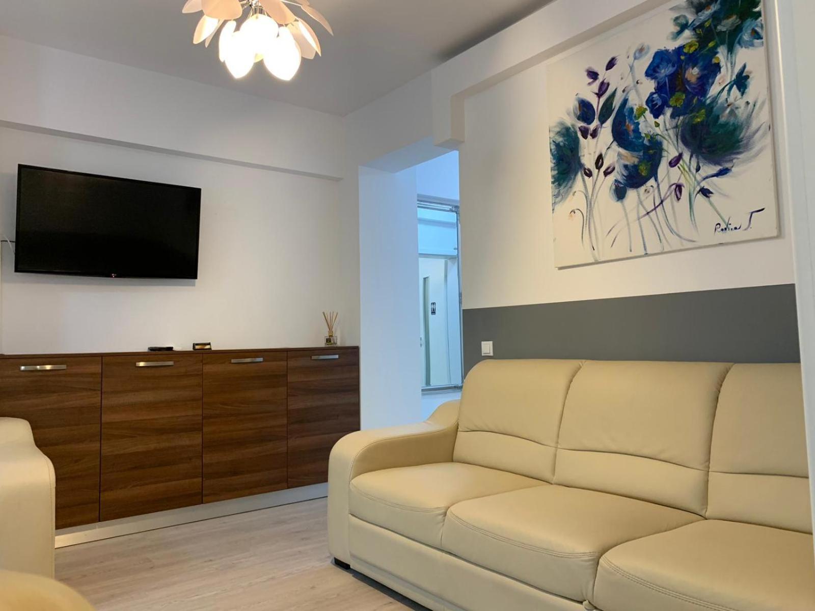 Studios & Apartments Palas By Glam Apartments Iasi Extérieur photo